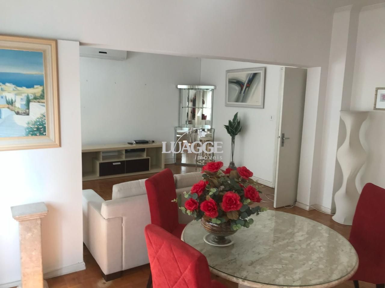 Apartamento para alugar com 3 quartos, 142m² - Foto 1