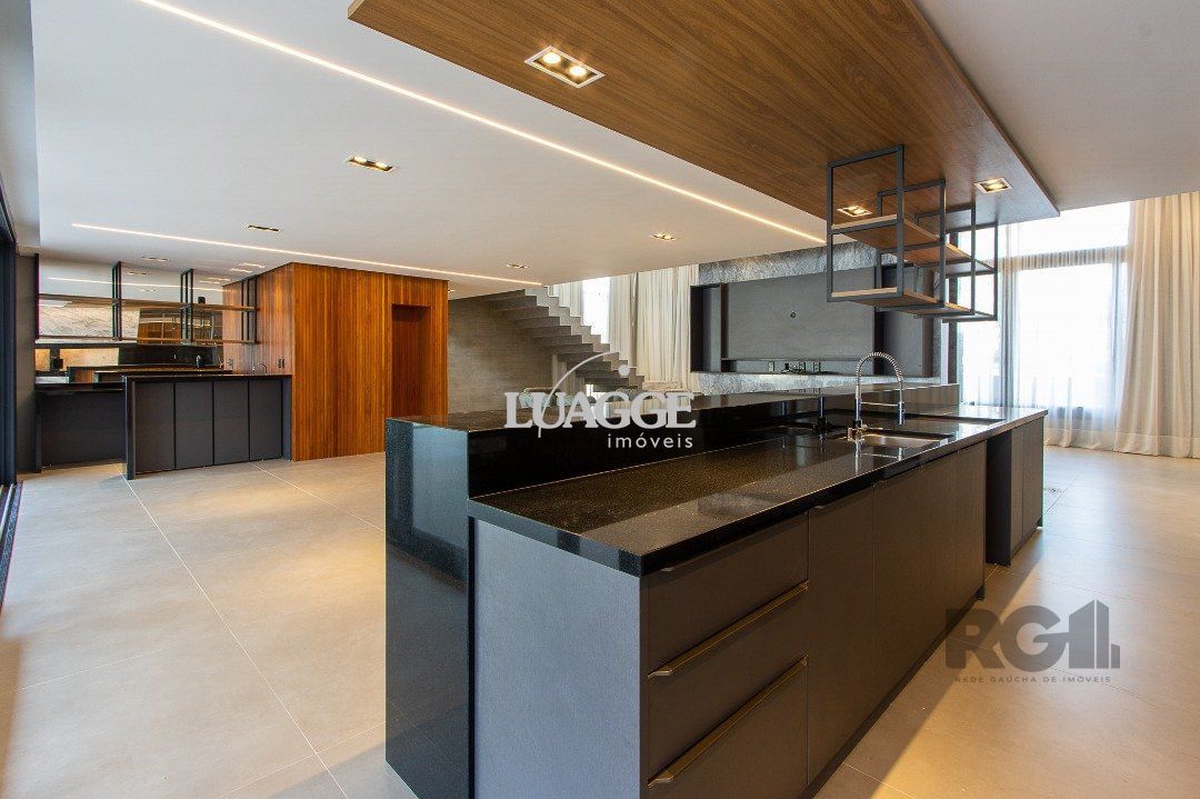 Casa à venda com 3 quartos, 382m² - Foto 15