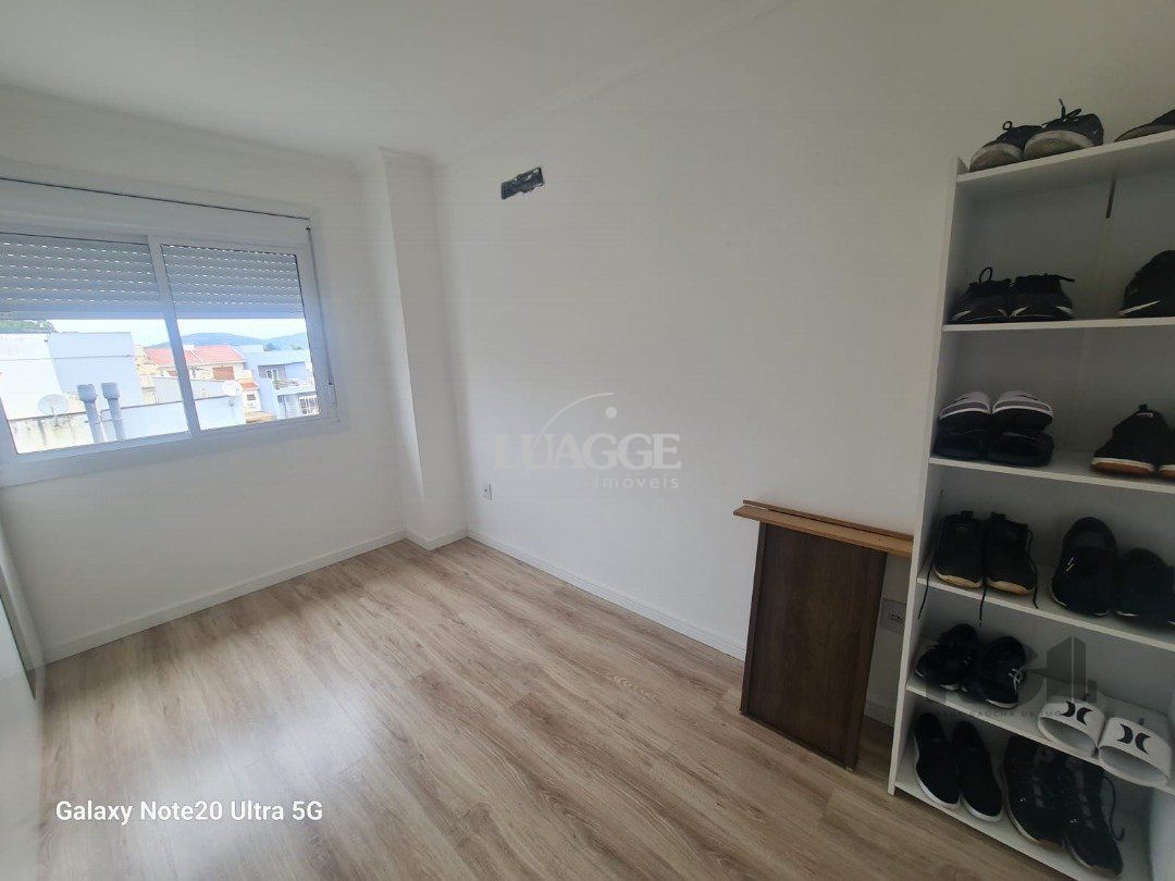 Casa à venda com 3 quartos, 99m² - Foto 12
