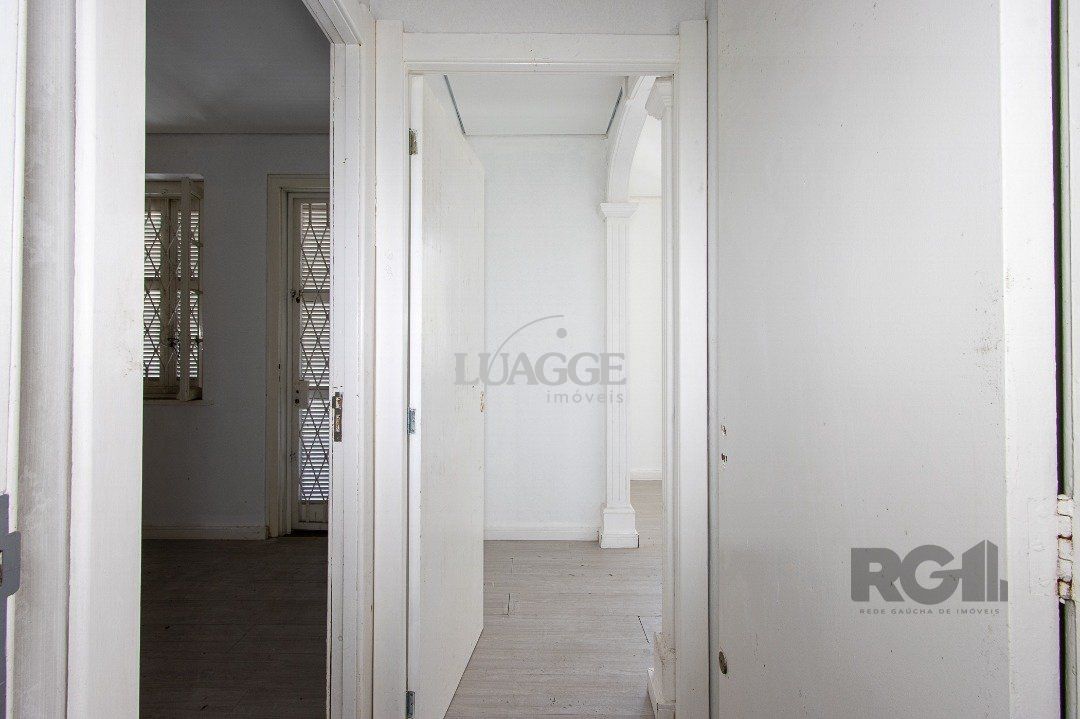Casa para alugar com 3 quartos, 282m² - Foto 36