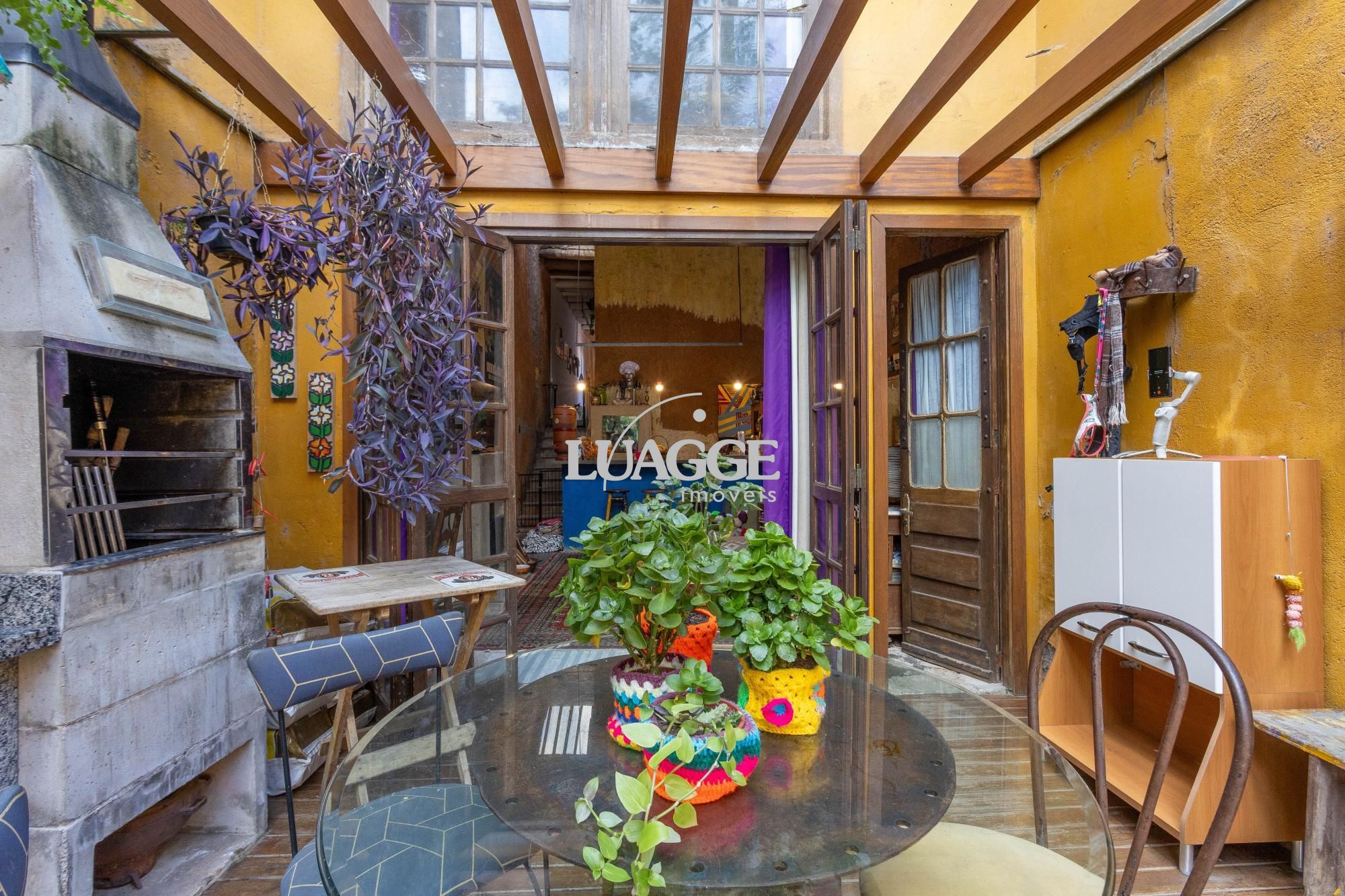 Casa à venda com 3 quartos, 152m² - Foto 2