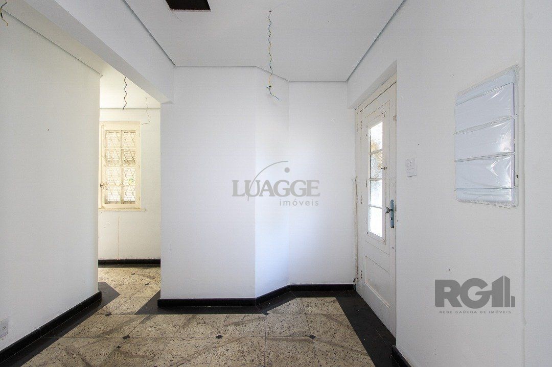 Casa para alugar com 3 quartos, 282m² - Foto 18