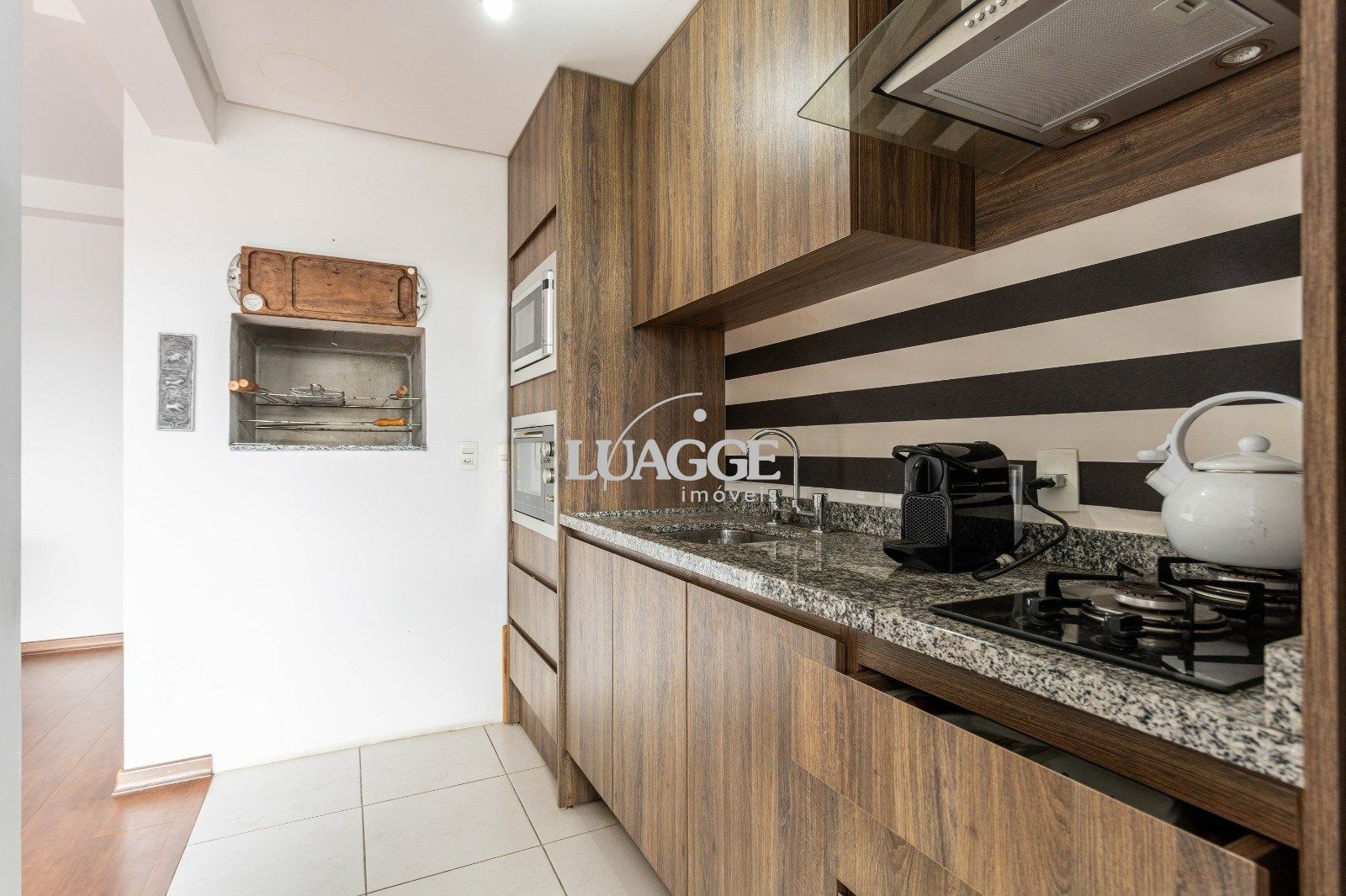 Apartamento à venda com 2 quartos, 101m² - Foto 11