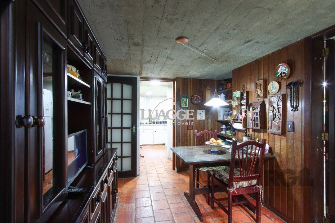 Casa à venda com 4 quartos, 264m² - Foto 15
