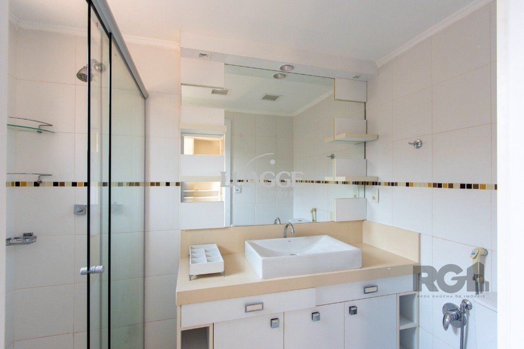 Casa de Condomínio à venda com 4 quartos, 294m² - Foto 32