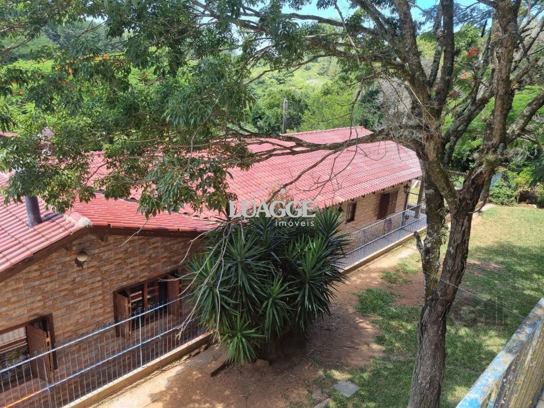 Sítio à venda com 3 quartos, 351m² - Foto 39