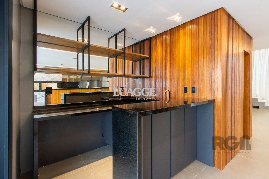 Casa à venda com 3 quartos, 382m² - Foto 17