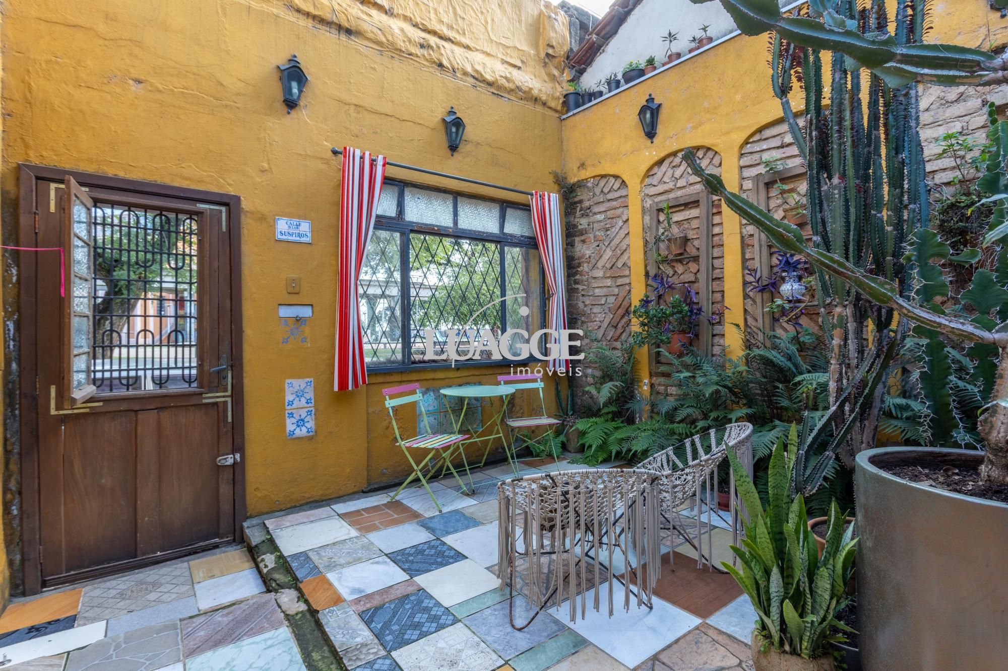 Casa à venda com 3 quartos, 152m² - Foto 4
