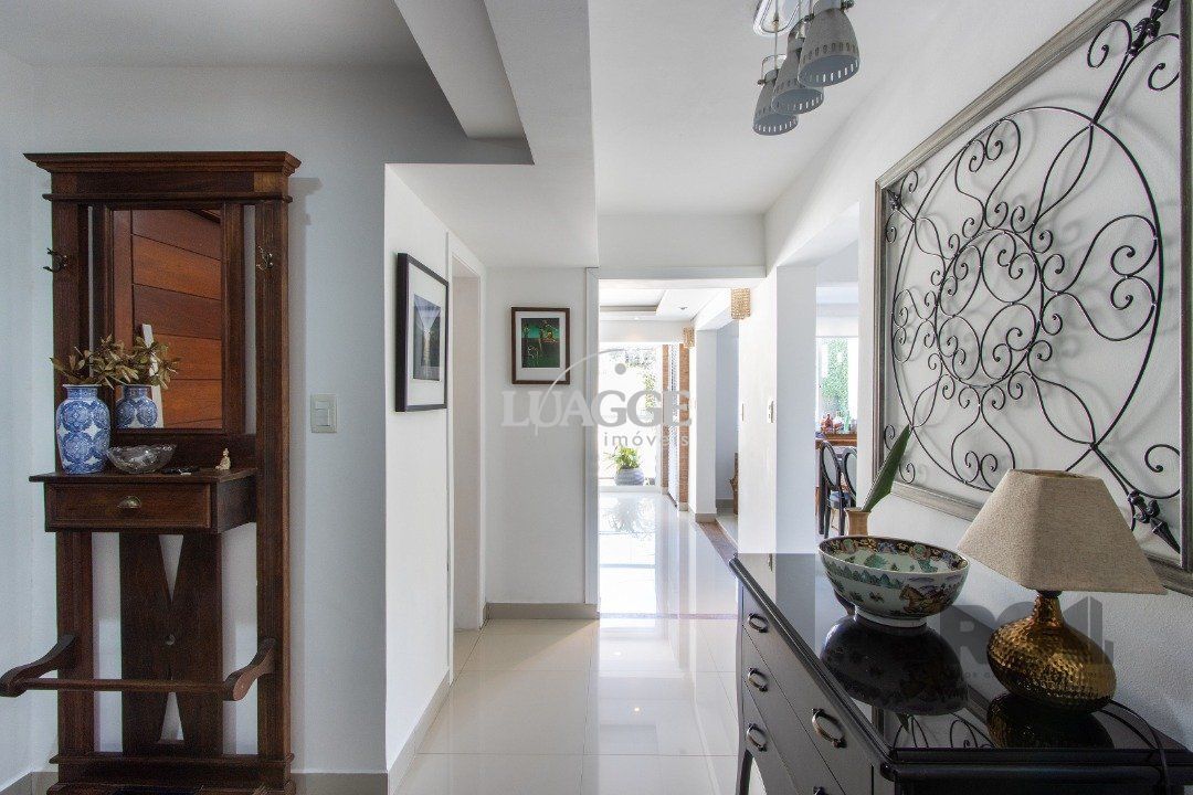 Casa à venda com 4 quartos, 282m² - Foto 8