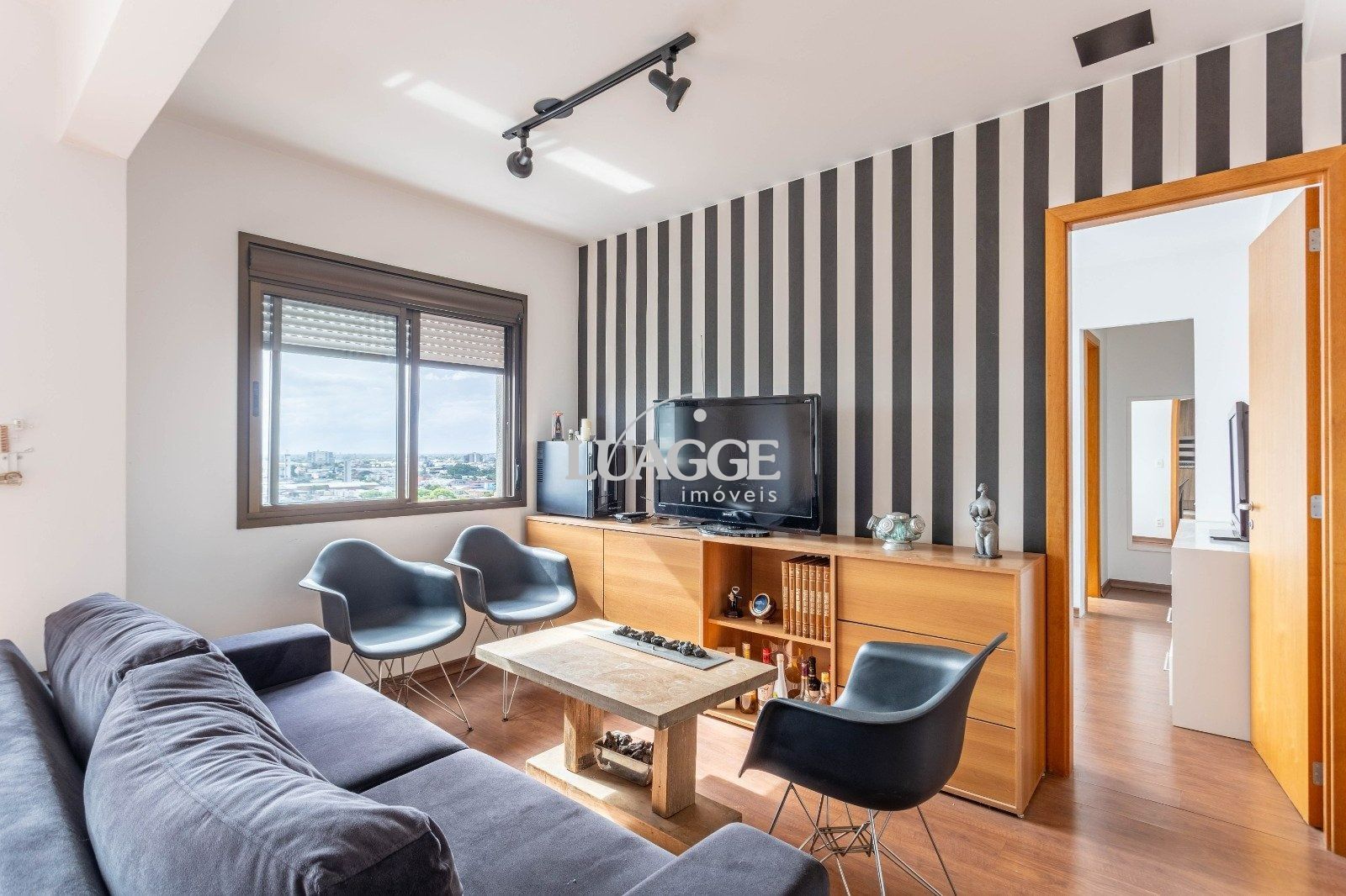 Apartamento à venda com 2 quartos, 101m² - Foto 3