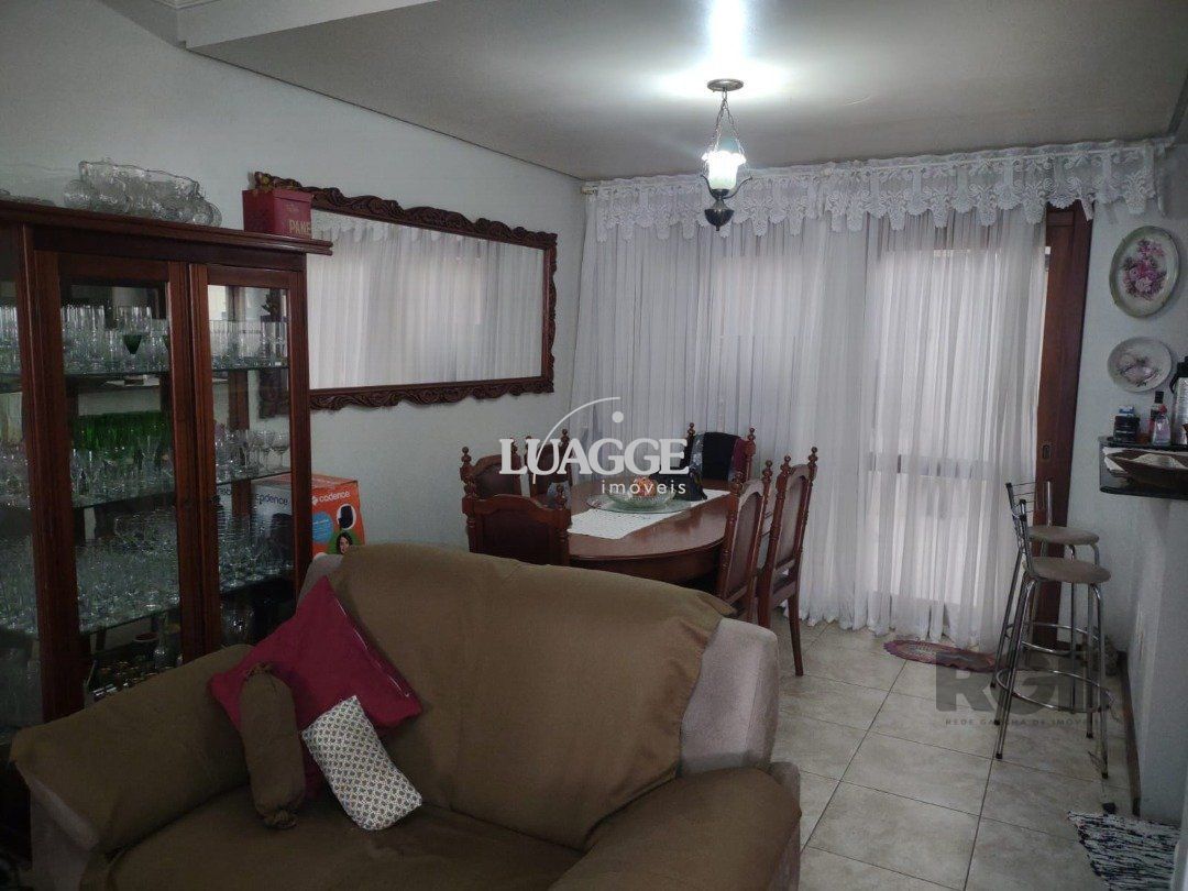 Casa de Condomínio à venda com 4 quartos, 74m² - Foto 4