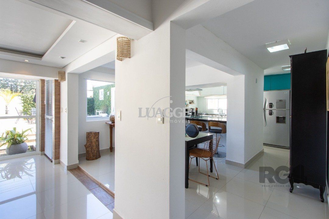 Casa à venda com 4 quartos, 282m² - Foto 10