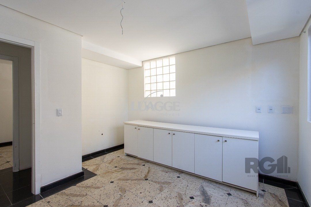 Casa para alugar com 3 quartos, 282m² - Foto 51