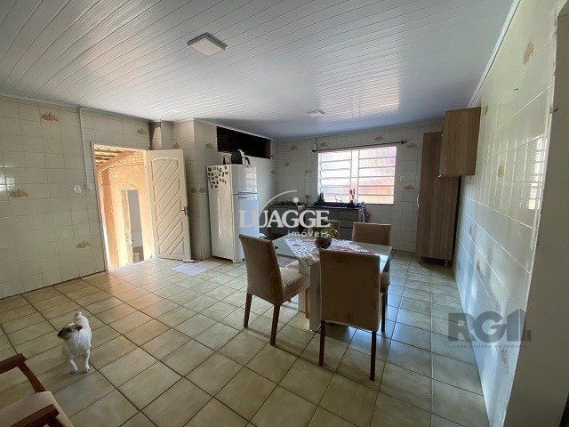 Casa à venda com 2 quartos, 70m² - Foto 10