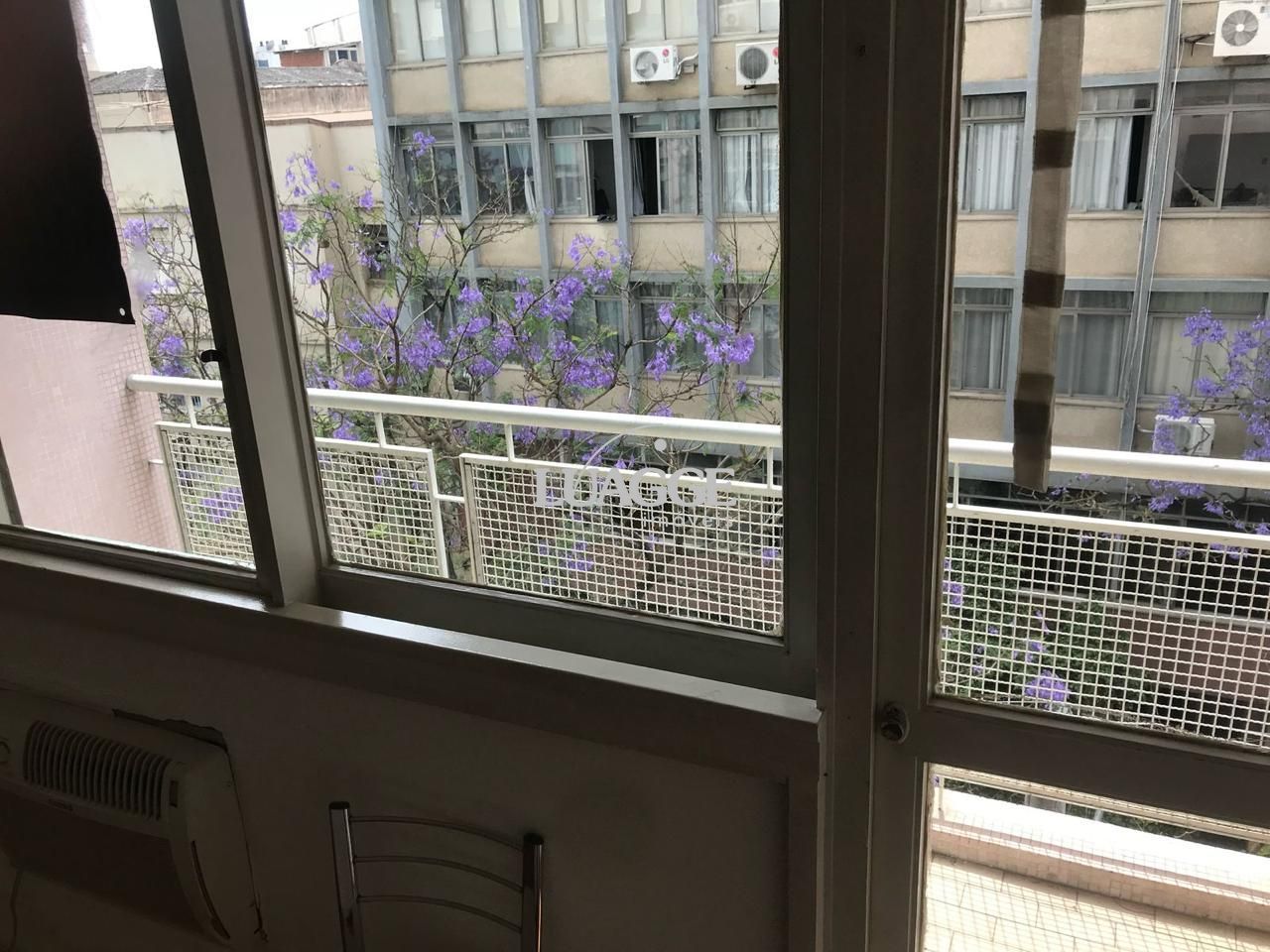 Apartamento para alugar com 3 quartos, 142m² - Foto 5