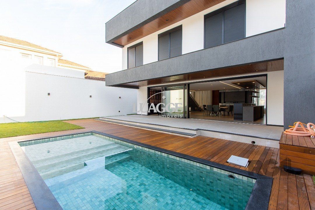 Casa à venda com 3 quartos, 382m² - Foto 22