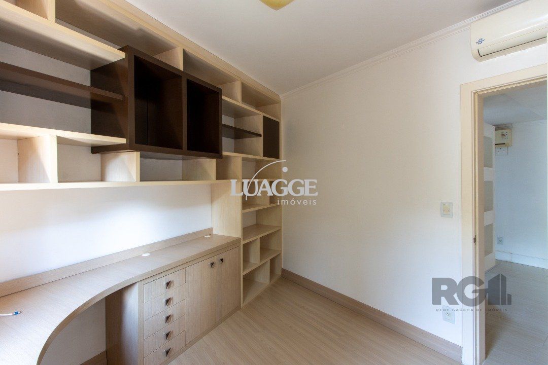 Casa de Condomínio à venda com 4 quartos, 294m² - Foto 38