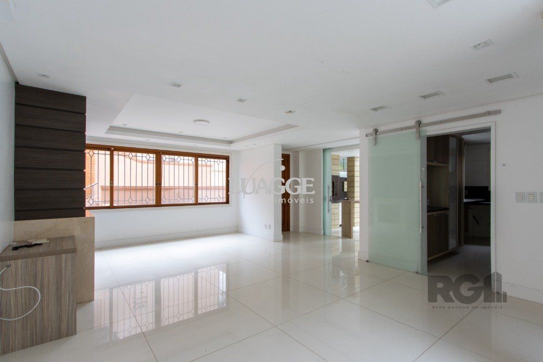 Casa de Condomínio à venda com 4 quartos, 294m² - Foto 10