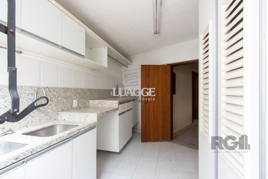 Casa de Condomínio à venda com 4 quartos, 294m² - Foto 56