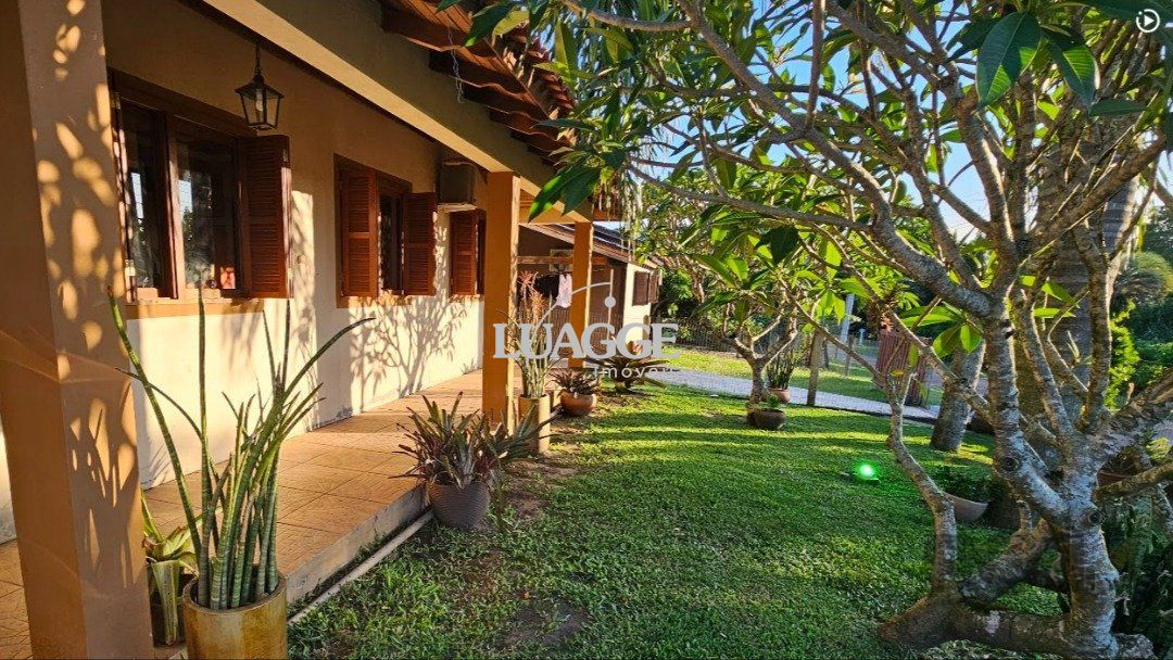 Casa à venda com 4 quartos, 444m² - Foto 3