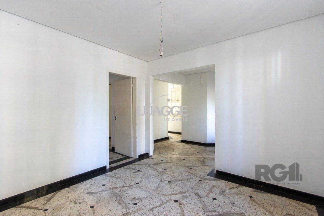 Casa para alugar com 3 quartos, 282m² - Foto 6