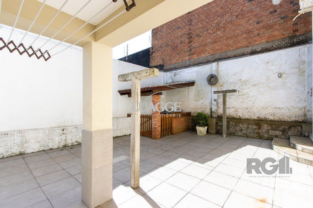Casa à venda com 4 quartos, 282m² - Foto 20