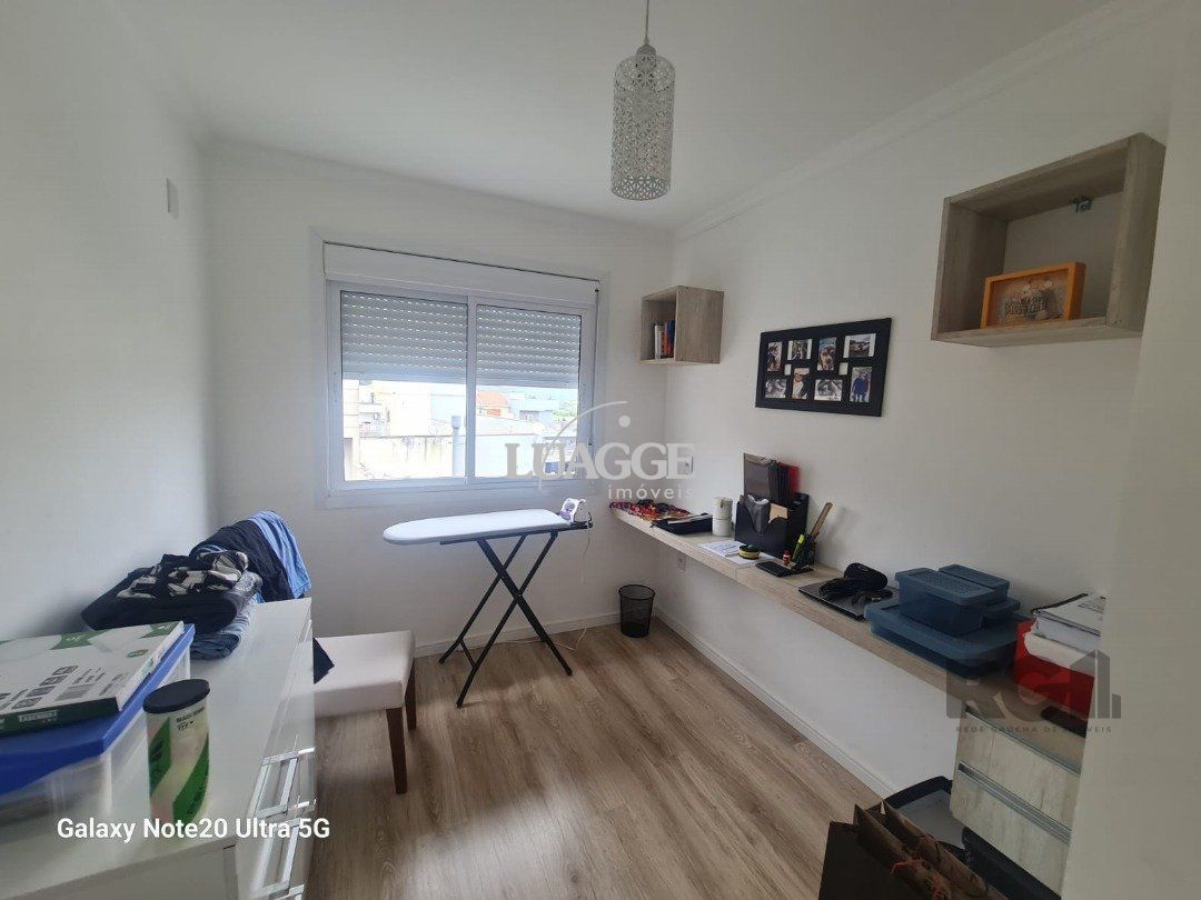 Casa à venda com 3 quartos, 99m² - Foto 14