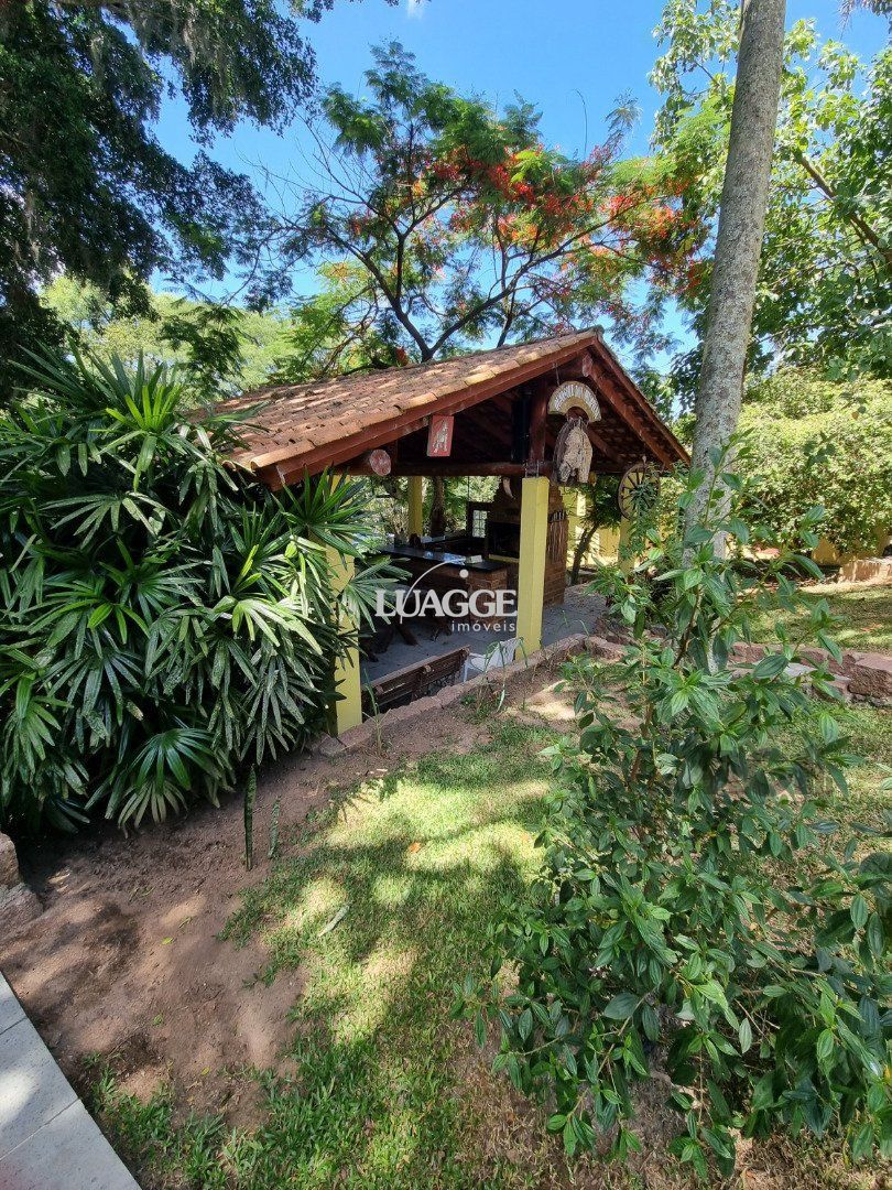 Sítio à venda com 3 quartos, 351m² - Foto 25
