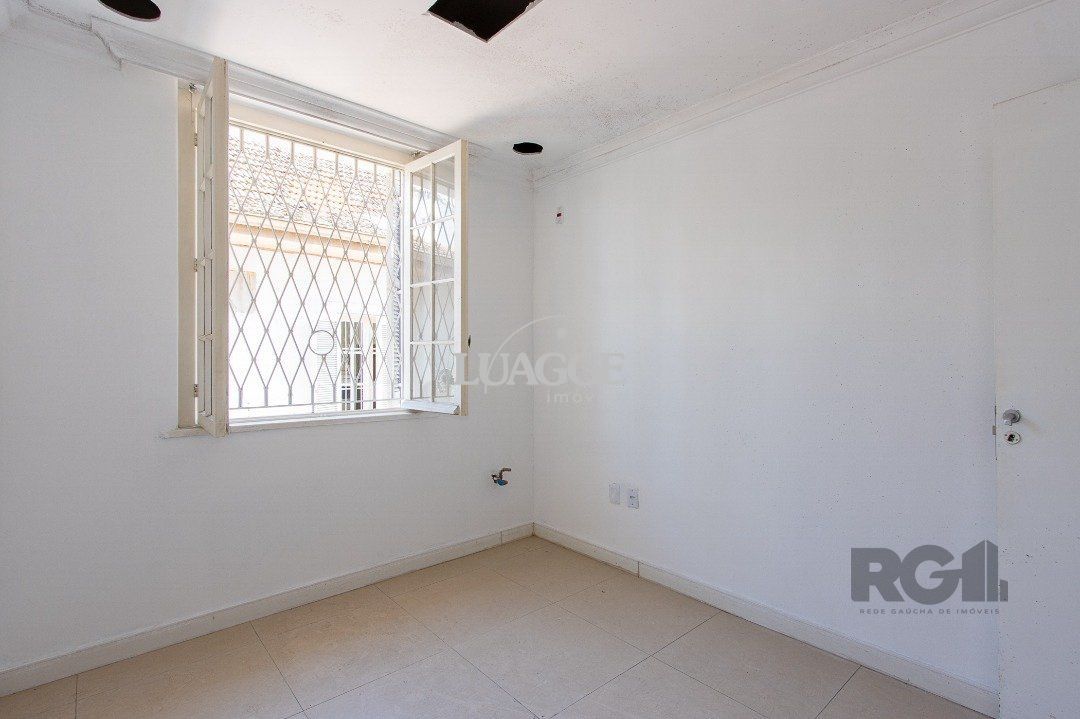 Casa para alugar com 3 quartos, 282m² - Foto 33