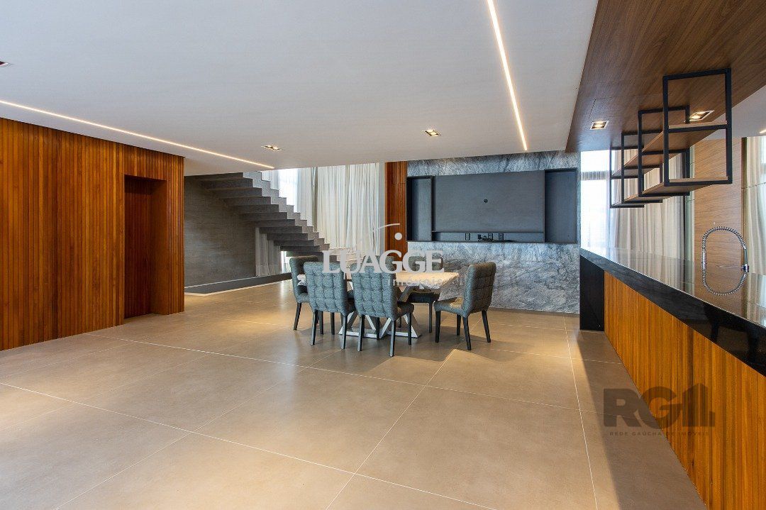 Casa à venda com 3 quartos, 382m² - Foto 16