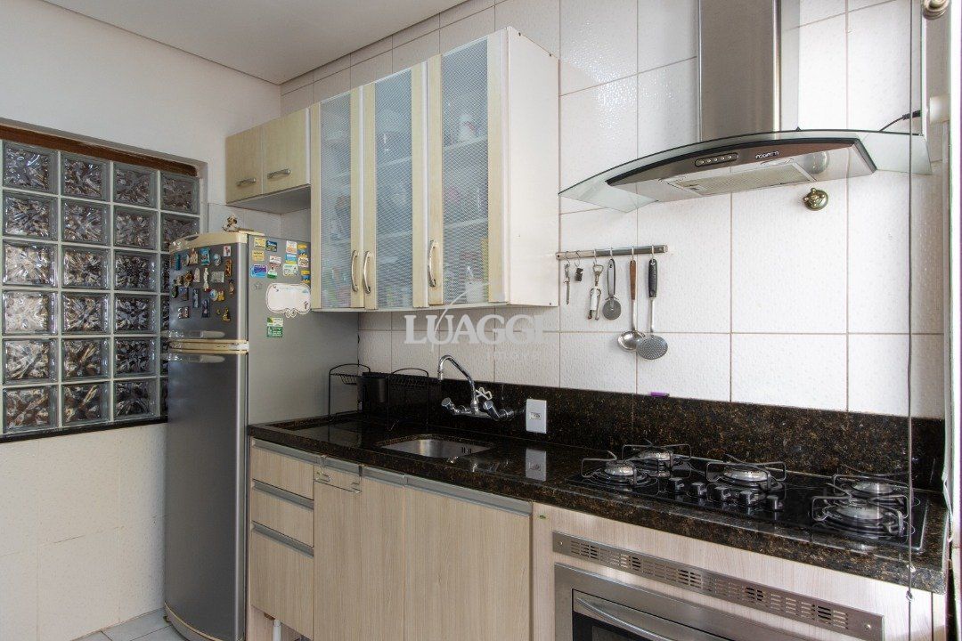 Casa à venda com 3 quartos, 196m² - Foto 12