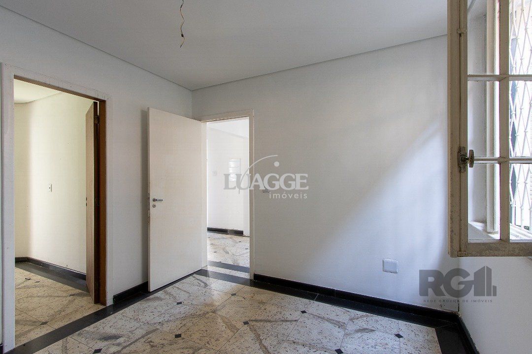 Casa para alugar com 3 quartos, 282m² - Foto 9