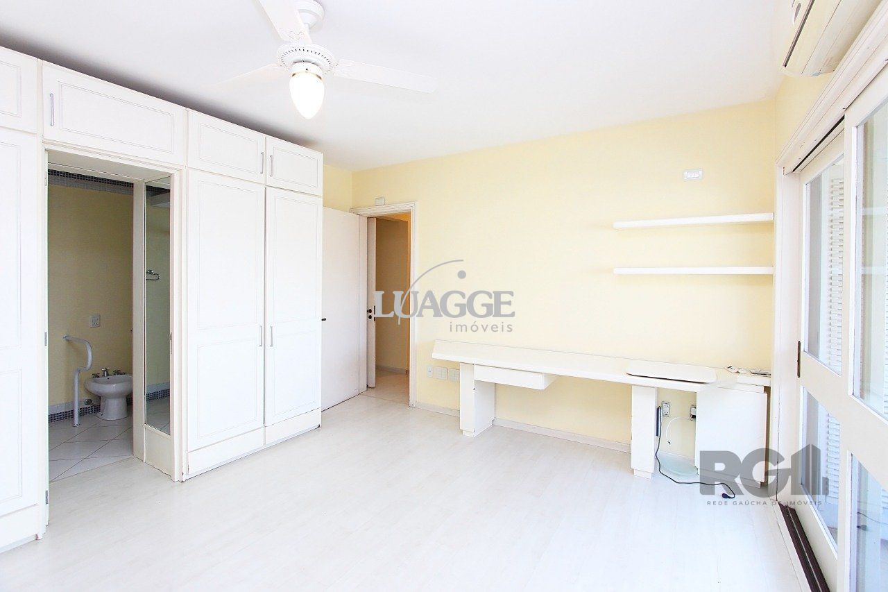 Apartamento à venda com 3 quartos, 188m² - Foto 11
