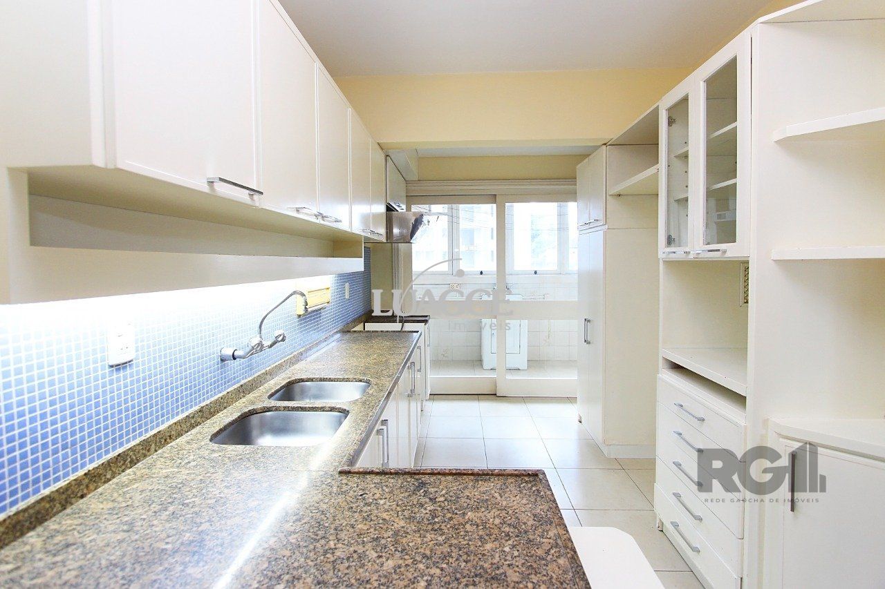 Apartamento à venda com 3 quartos, 188m² - Foto 19