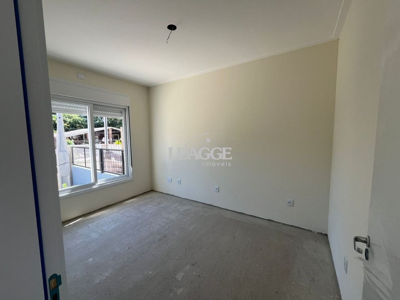 Casa à venda com 3 quartos, 70m² - Foto 7
