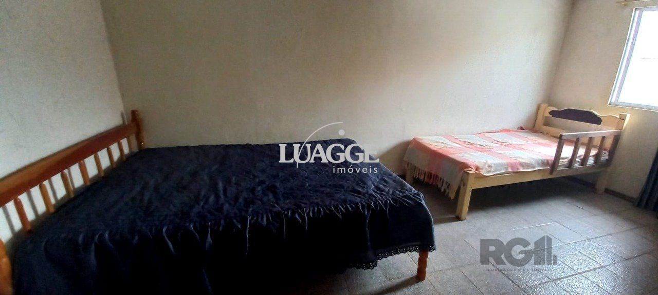 Casa à venda com 5 quartos, 227m² - Foto 14