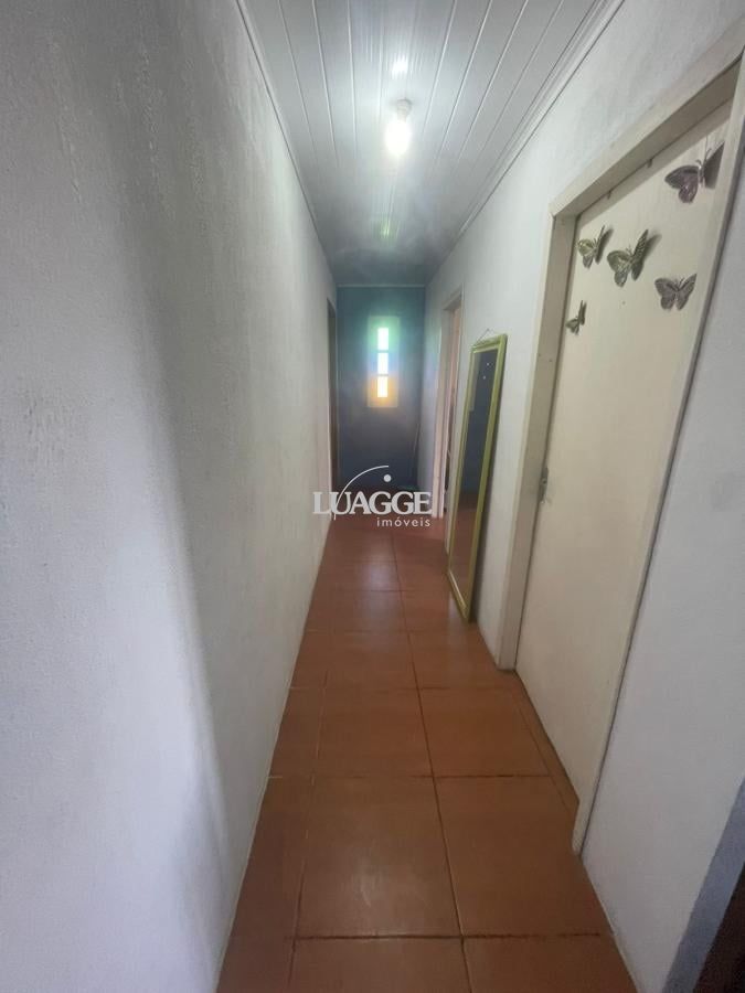 Casa à venda com 2 quartos, 77m² - Foto 8