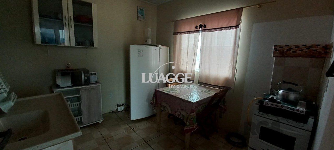 Casa à venda com 5 quartos, 227m² - Foto 8
