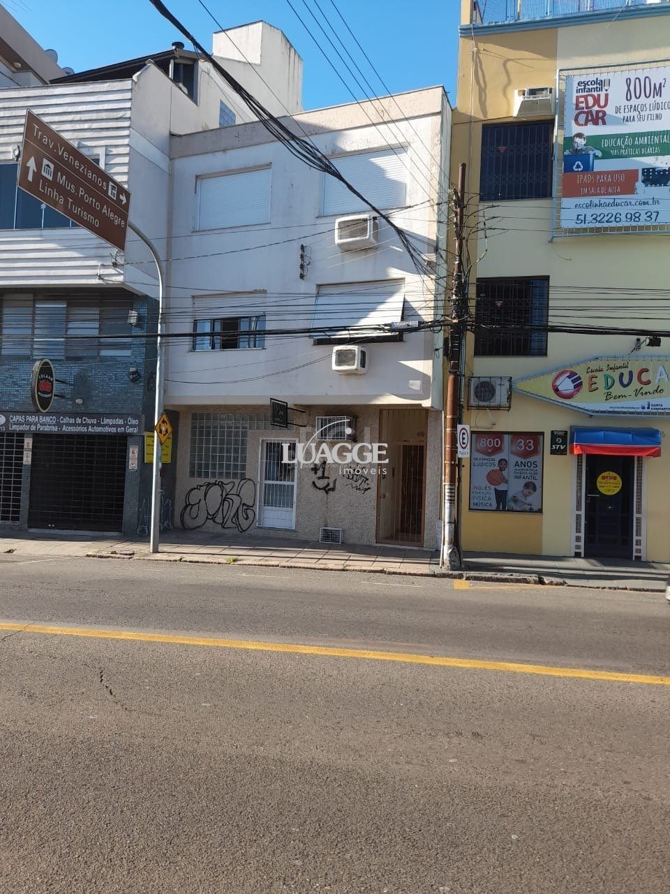 Apartamento à venda com 2 quartos, 64m² - Foto 2