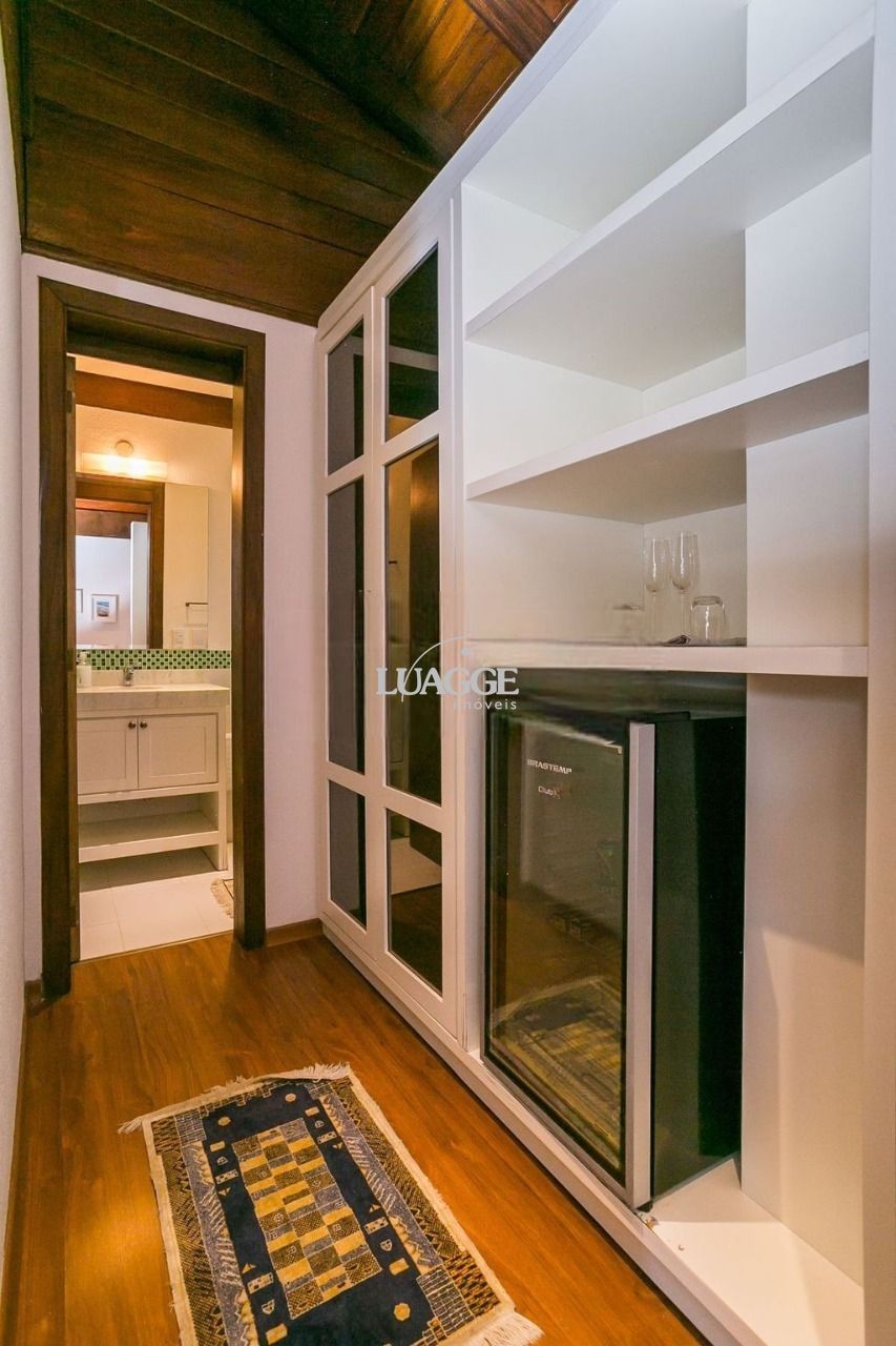 Chácara à venda com 5 quartos, 482m² - Foto 15