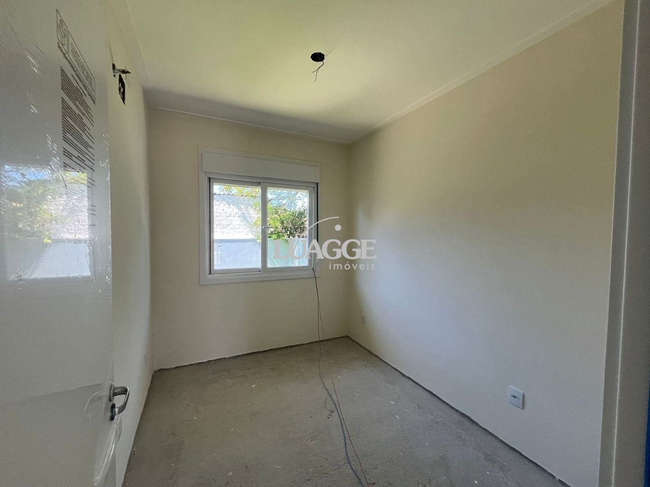 Casa à venda com 3 quartos, 70m² - Foto 8