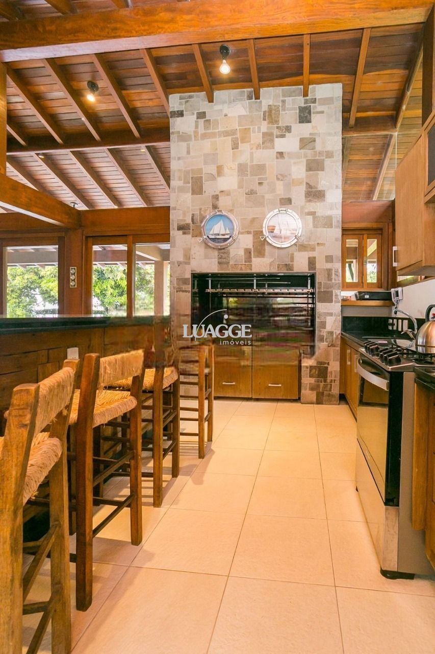 Chácara à venda com 5 quartos, 482m² - Foto 23