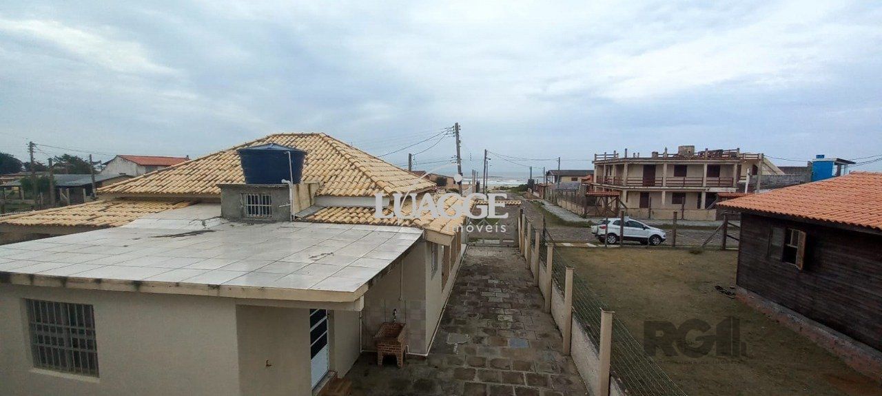 Casa à venda com 5 quartos, 227m² - Foto 11