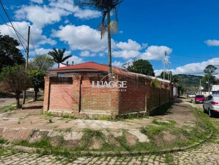 Casa à venda com 3 quartos, 141m² - Foto 3
