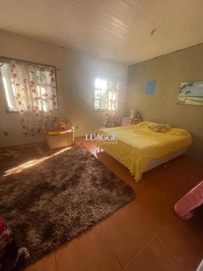 Casa à venda com 2 quartos, 77m² - Foto 11