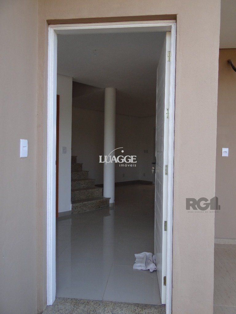 Casa de Condomínio à venda com 3 quartos, 112m² - Foto 4
