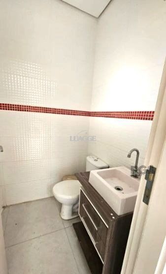 Casa de Condomínio à venda com 4 quartos, 286m² - Foto 5