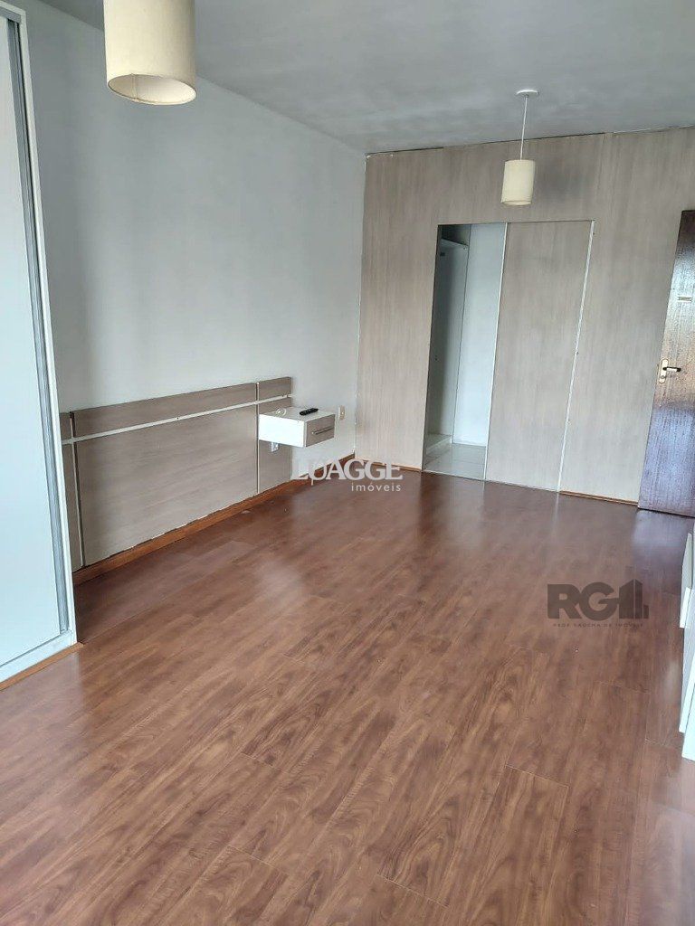 Casa à venda com 3 quartos, 370m² - Foto 12