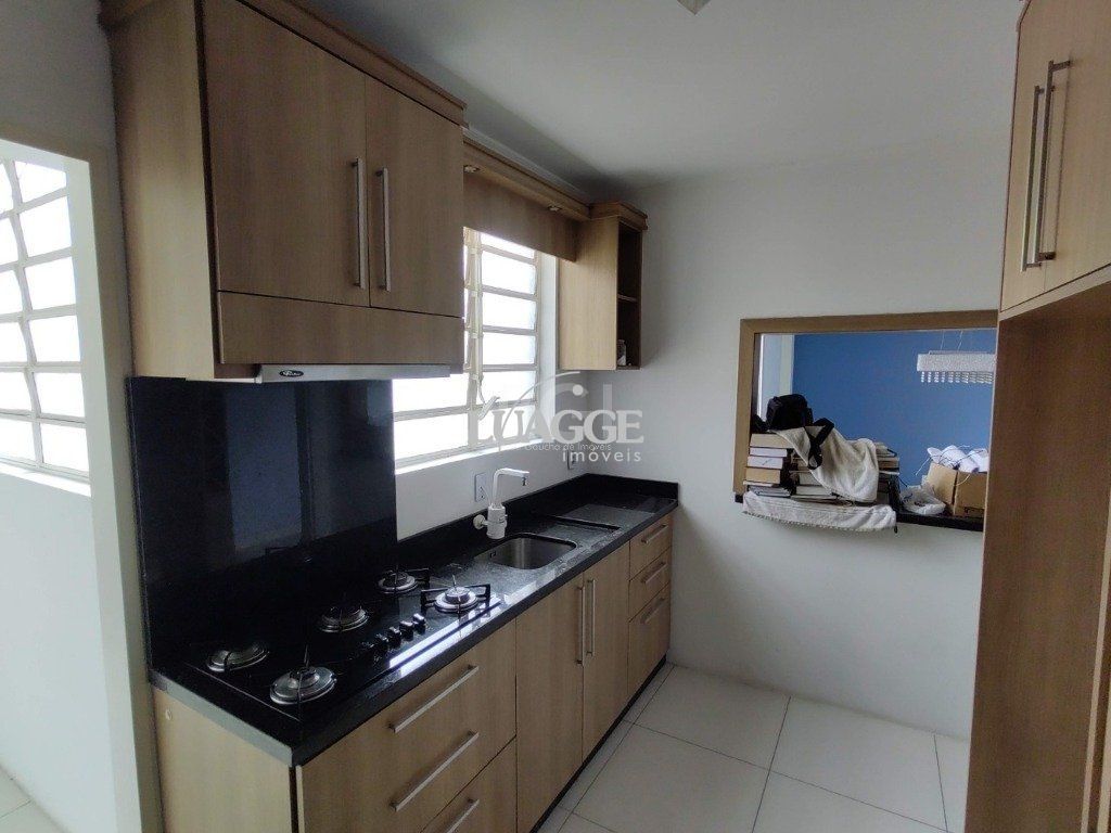 Apartamento à venda com 2 quartos, 66m² - Foto 4