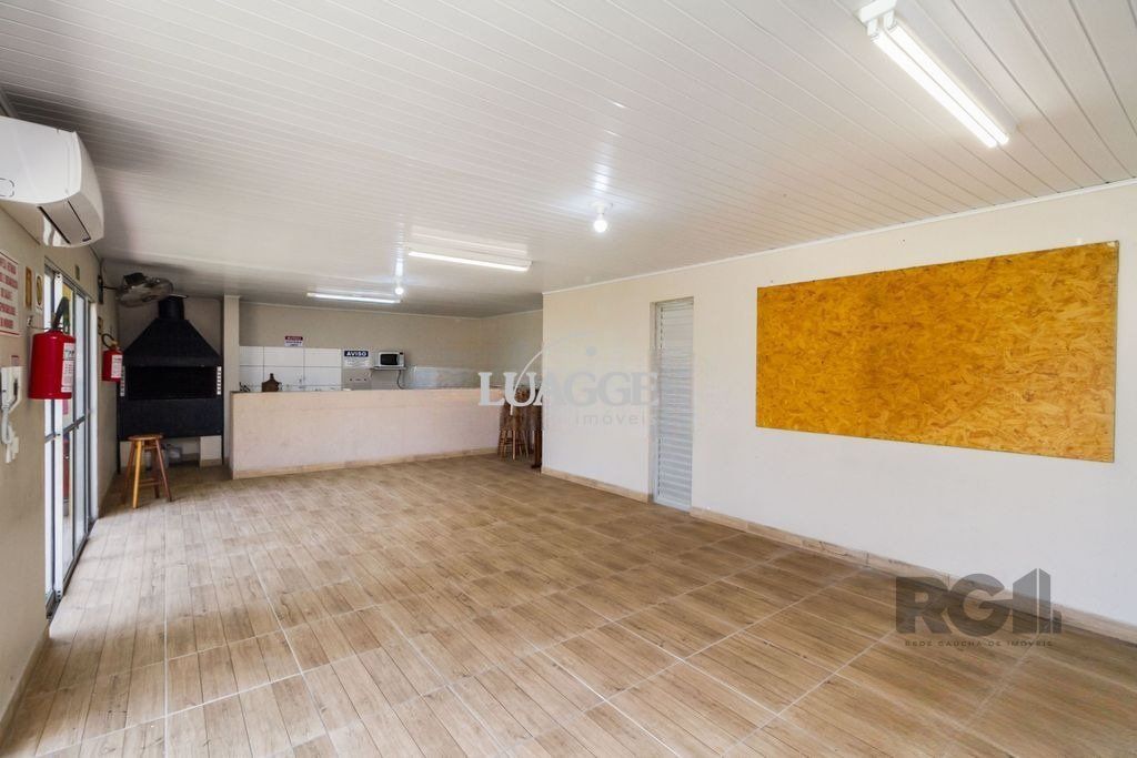 Apartamento à venda com 2 quartos, 40m² - Foto 13